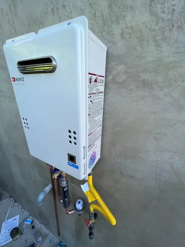 Tankless water heater installation for Cobbdale homes